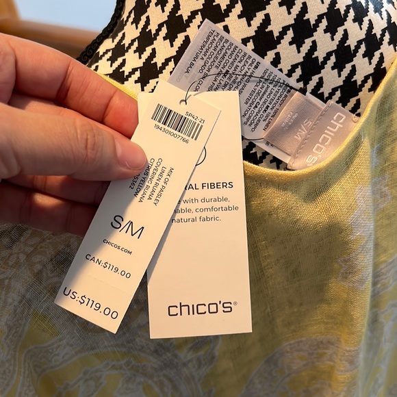 Chicos yellow fringe wrap! 💛 - Picture 7 of 8